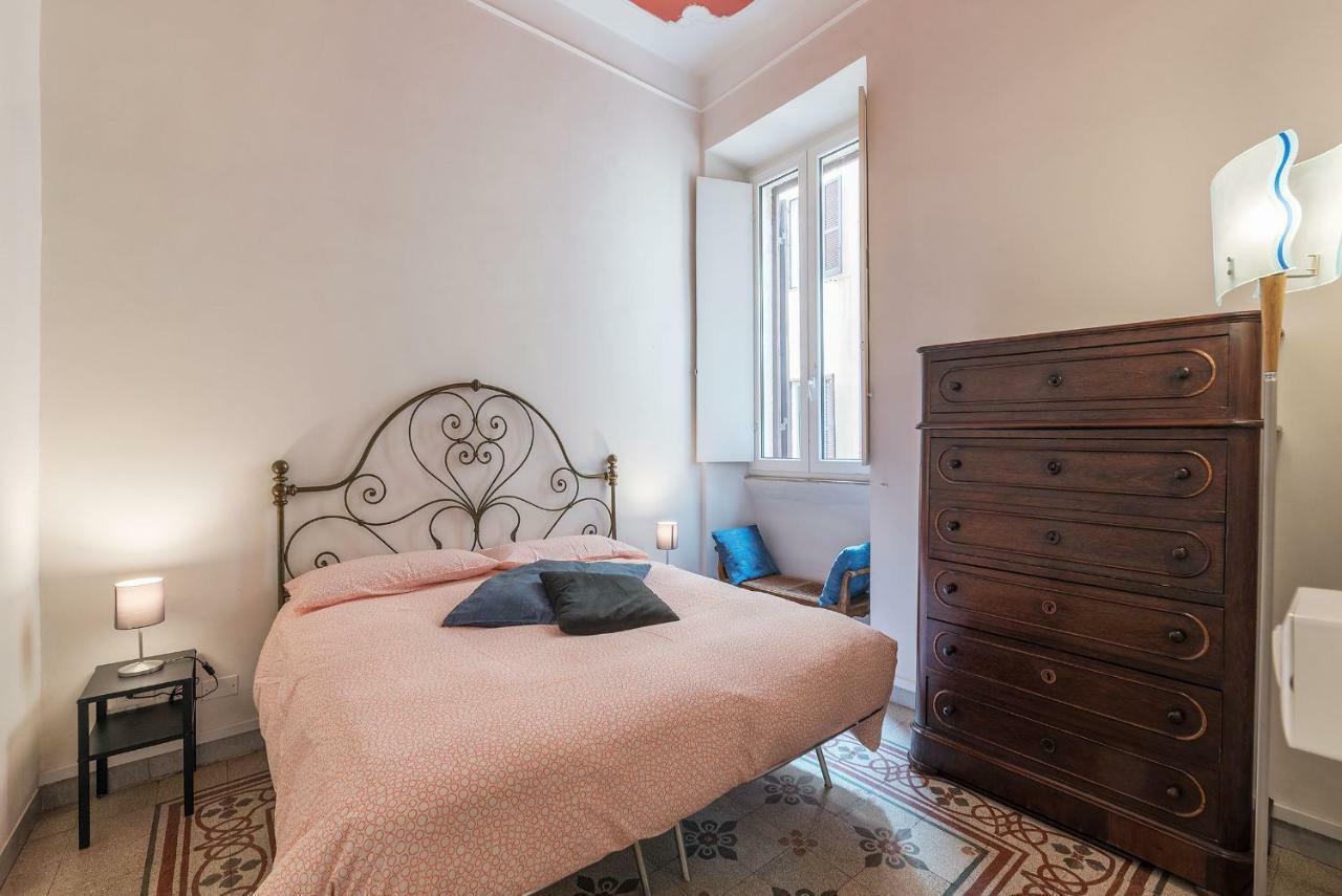 רומא Colosseo Cozy Apartment מראה חיצוני תמונה